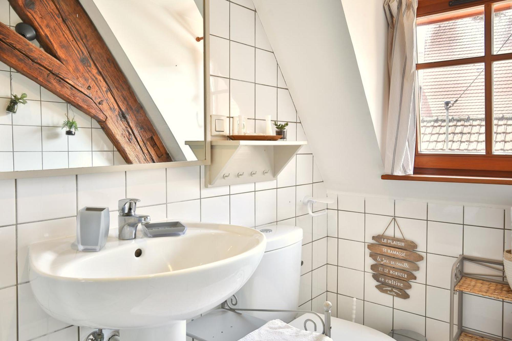 La Legende Des 2 Pierres Apartment Eguisheim Luaran gambar